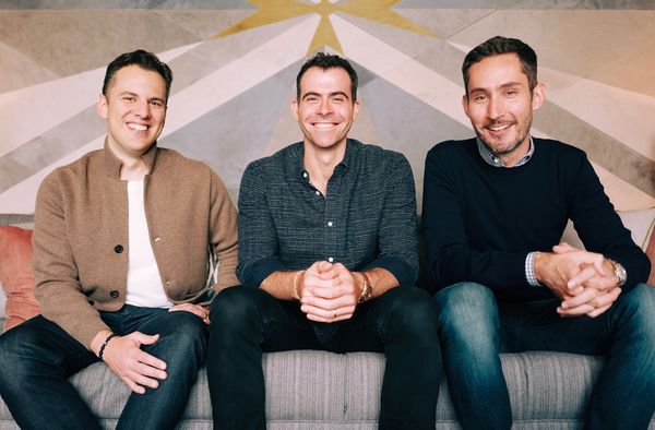 Kuvassa vasemmalta lukien: Instagramin perustajajäsen Mike Krieger, palvelun uusi johtaja Adam Mosseri ja toinen perustaja Kevin Systrom.