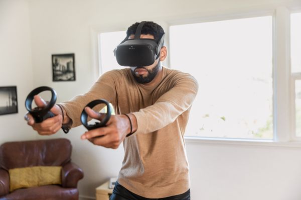 Uudet Oculus Quest ja Rift S -virtuaalitodellisuuslaitteet nyt  ennakkotilattavissa - Teknavi