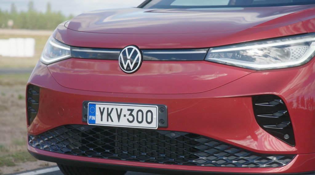Risto Virtanen koeajoi Volkswagen ID.5 GTX:n.